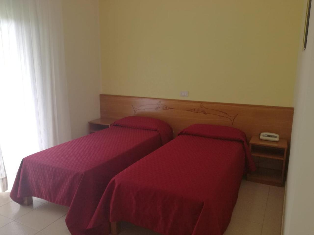 וילה סן ג'ובאני Albergo Boccaccio מראה חיצוני תמונה